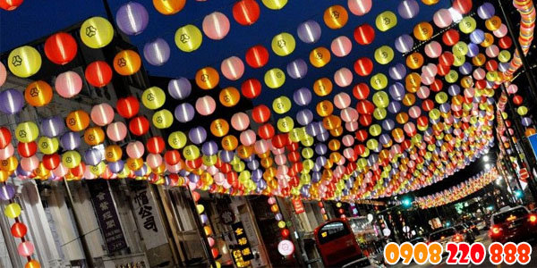 Rực rỡ sắc đèn lồng tại Seoul