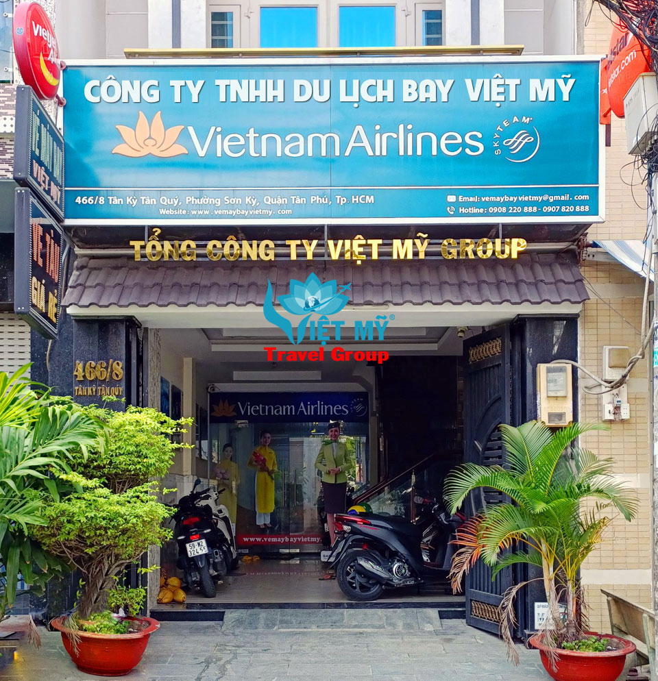 đồng phục văn phòng vé máy bay quận Tân Phú áo xanh